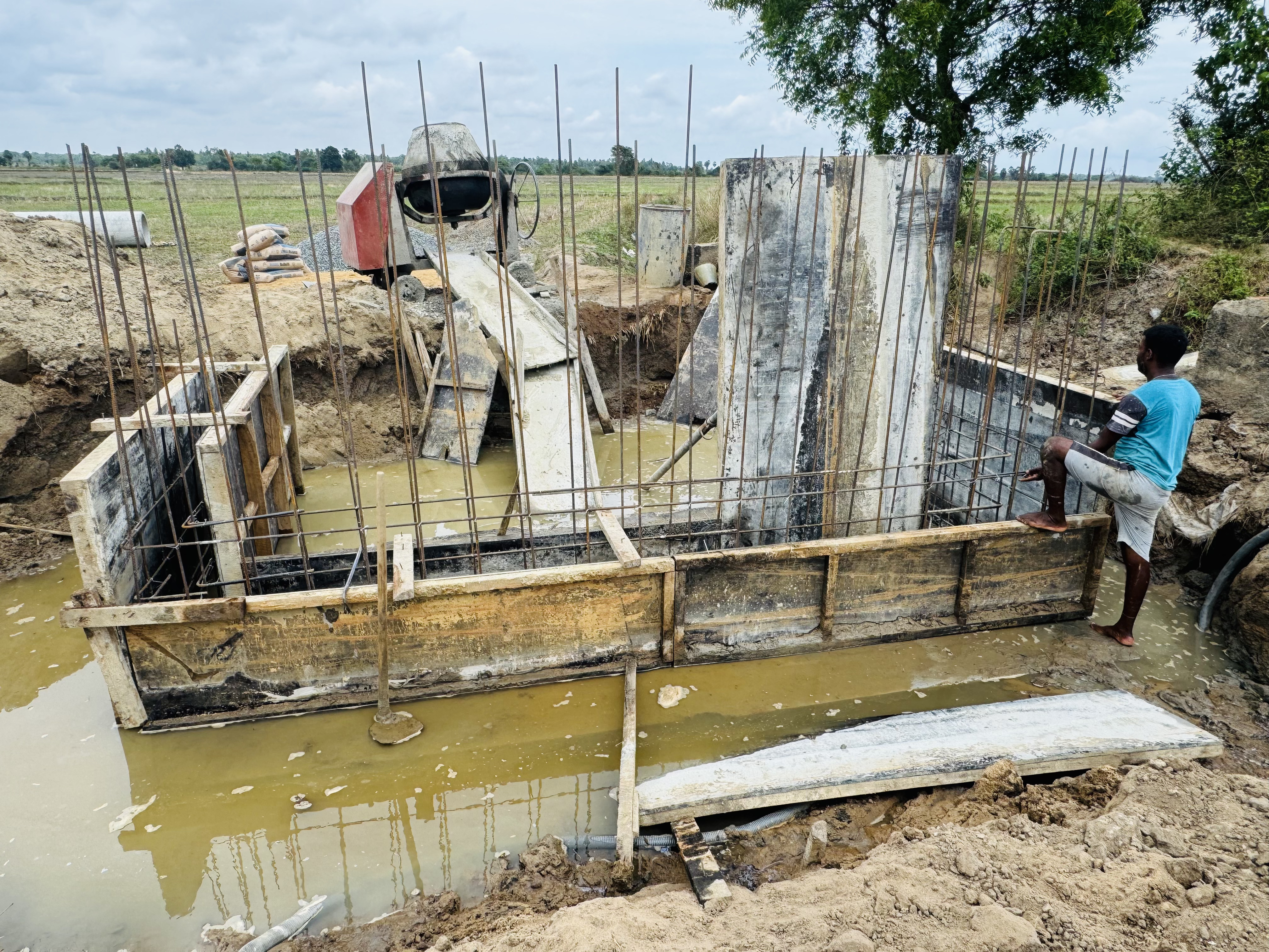 Water turnout — view 3